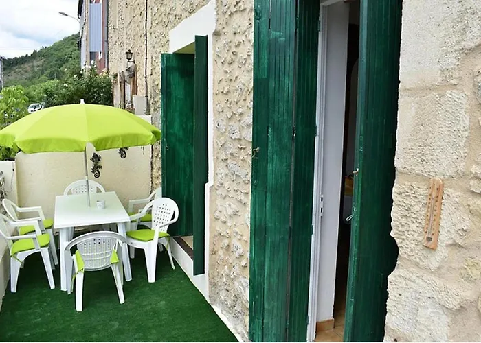 2bed Sleeps 4 - Garden Patio Pets * Le Bugue
