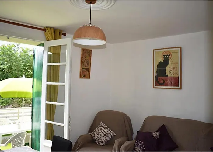 Semesterbostad 2bed Sleeps 4 - Garden Patio Pets Le Bugue